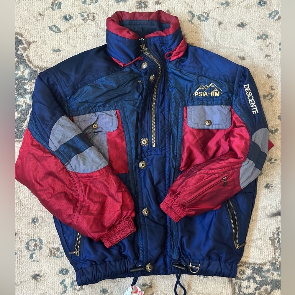 Rare vintage 90s Descente ski jacket in blue and red